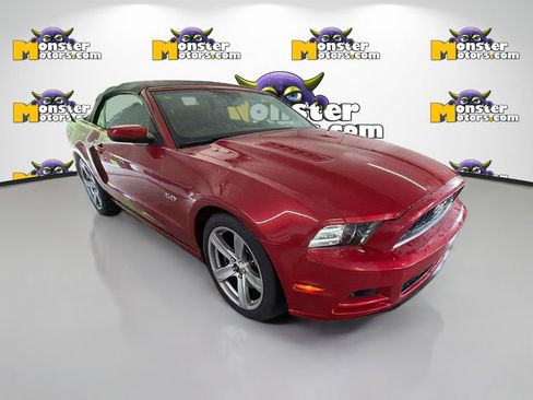 Used 2013 Ford Mustang GT Premium w/ Electronics Pkg RWD image 3