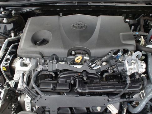 Used 2023 Toyota Camry LE FWD image 25