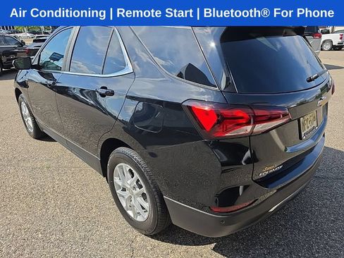 Used 2023 Chevrolet Equinox LT AWD/4WD image 4