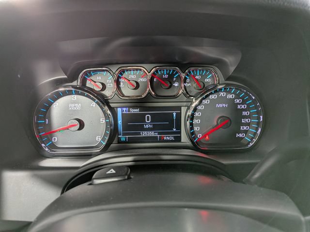 Used 2019 GMC Yukon XL SLE w/ SLE Value Package AWD/4WD image 4