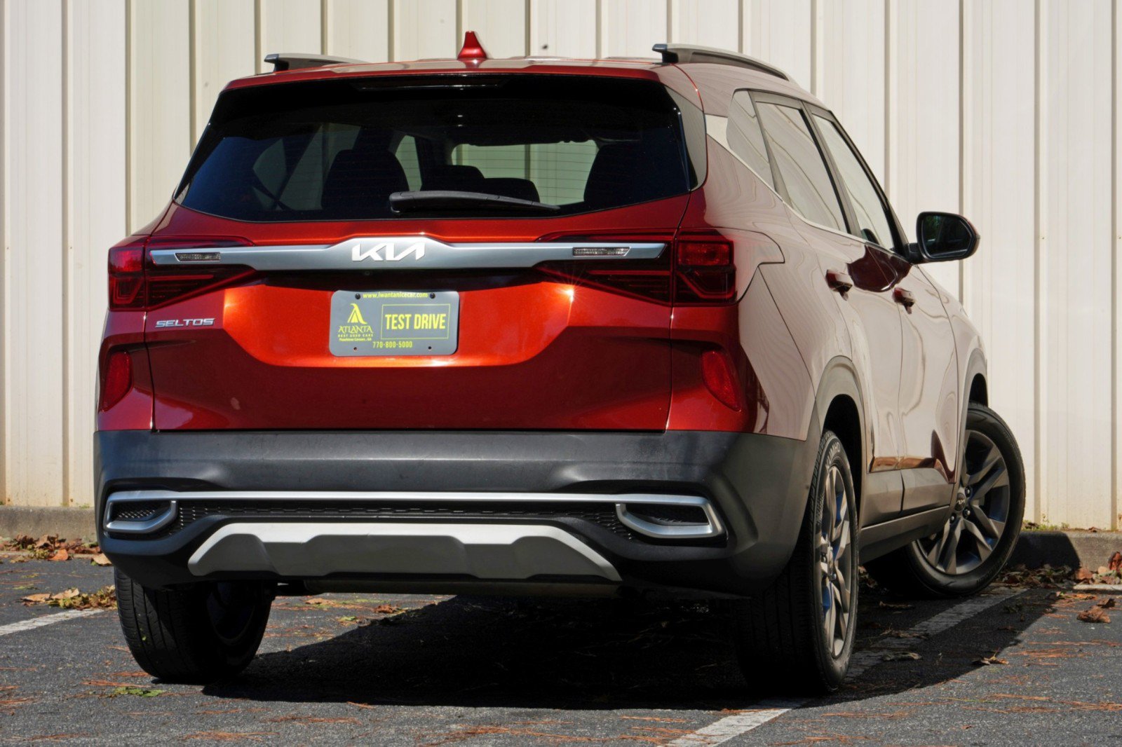 Used 2022 Kia Seltos S FWD image 4