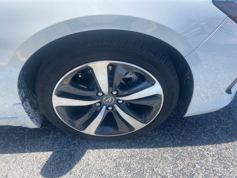 Used 2024 Acura TLX w/ Technology Package FWD image 4