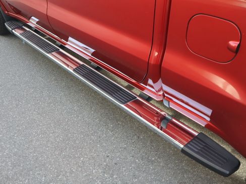 Used 2021 Chevrolet Silverado 1500 High Country image 16