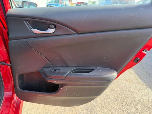 Used 2019 Honda Civic Sport image 16