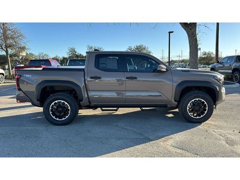 New 2026 Toyota Tacoma TRD Off-Road AWD/4WD image 44