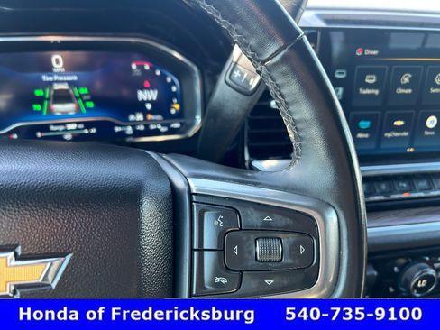 Used 2025 Chevrolet Silverado 2500 LT w/ Safety Package AWD/4WD image 19