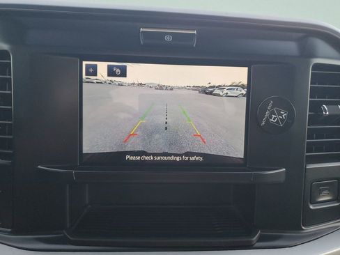 Used 2025 Ford F250 XLT image 25