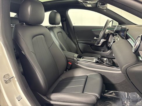 Certified 2025 Mercedes-Benz CLA 250 4MATIC image 12