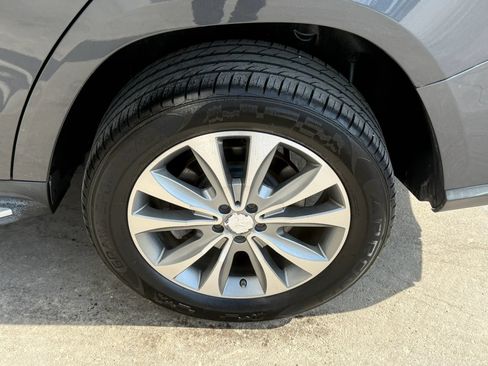 Used 2014 Mercedes-Benz GL 450 4MATIC image 43