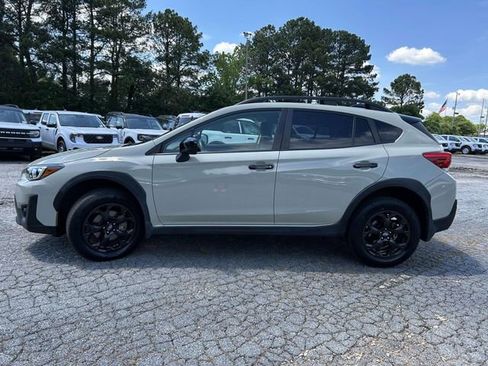 Used 2023 Subaru Crosstrek 2.0i Premium w/ Special Edition AWD/4WD image 5