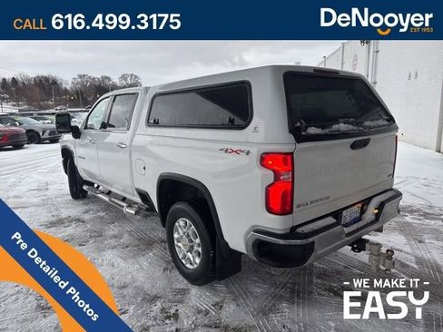 Used 2024 Chevrolet Silverado 2500 LTZ w/ LTZ Convenience Package image 6