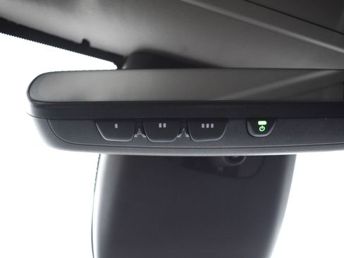 Used 2022 Toyota Highlander XLE image 20