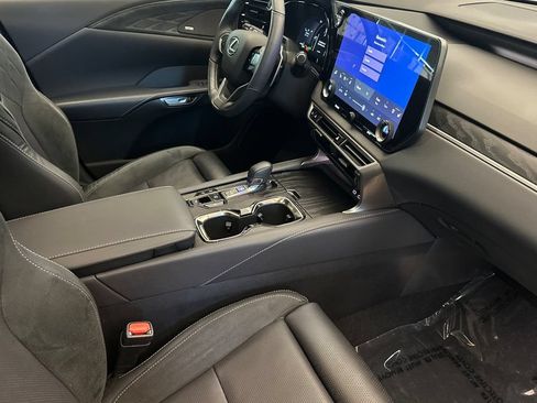 Certified 2025 Lexus RX 350 w/ Convenience Package AWD/4WD image 16