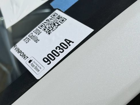 Certified 2024 Cadillac XT5 Premium Luxury FWD image 34