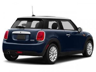 Used 2015 MINI Cooper 2-Door Hardtop video 2