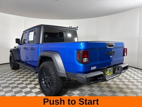 Used 2023 Jeep Gladiator Sport w/ Off Road Group AWD/4WD image 9