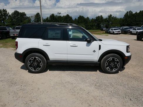 New 2025 Ford Bronco Sport Outer Banks w/ Outer Banks Tech Package+ image 3