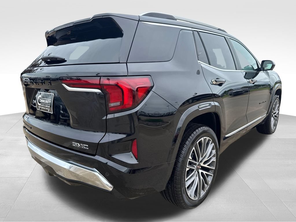 New 2027 GMC Terrain Denali w/ LPO, Black Badging Package AWD/4WD image 10