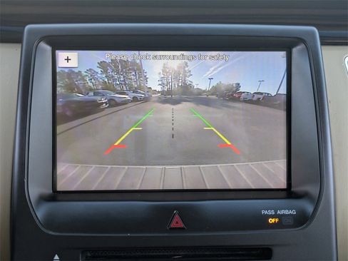 Used 2019 Ford Flex SEL image 19