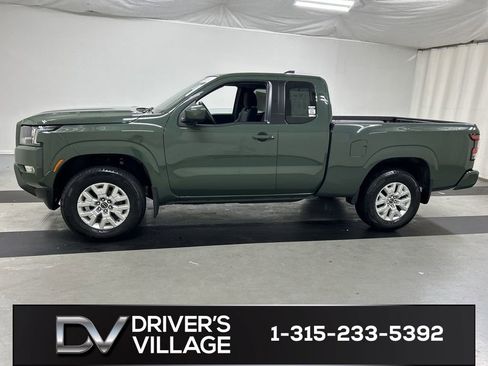 Used 2024 Nissan Frontier SV w/ SV Convenience Package AWD/4WD image 6