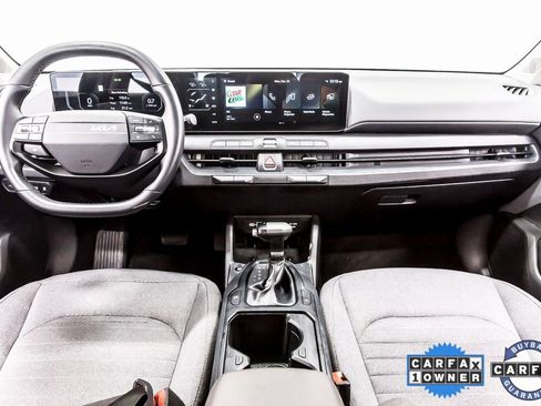 Used 2025 Kia K4 EX image 17