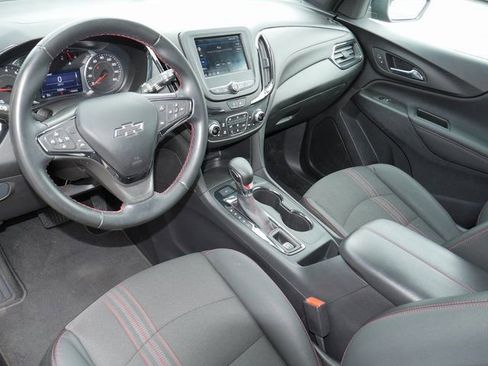 Used 2023 Chevrolet Equinox RS image 15