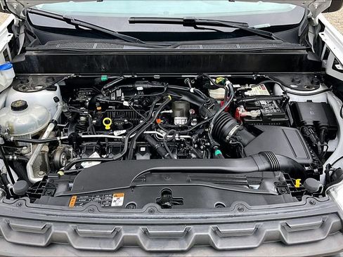 Certified 2022 Ford Maverick XL FWD image 10