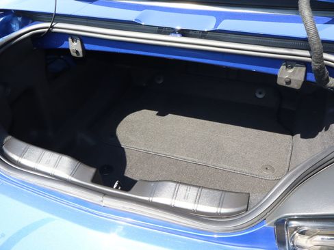 Used 2019 Chevrolet Camaro SS RWD image 29