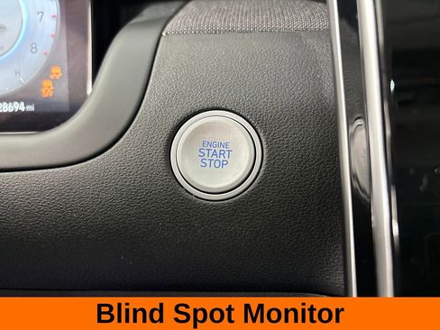 Used 2024 Hyundai Tucson SEL w/ Convenience Package FWD image 16