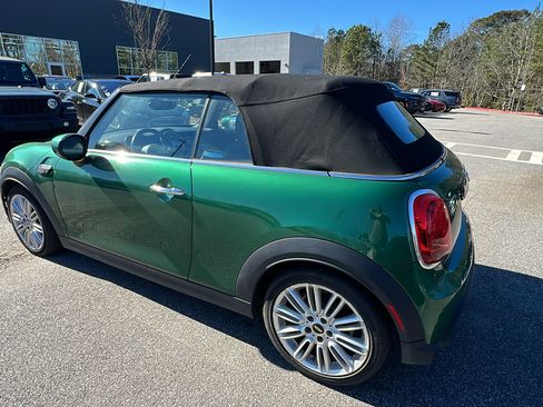Used 2024 MINI Cooper S image 12