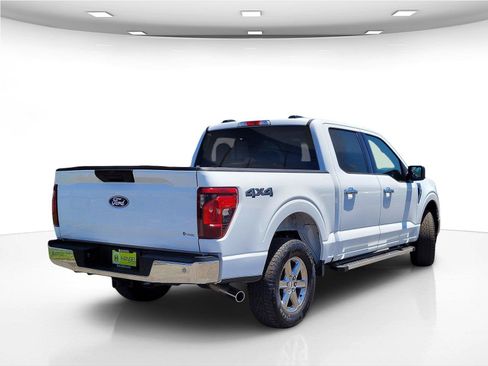 Used 2025 Ford F150 XLT w/ Equipment Group 301A Standard AWD/4WD image 7
