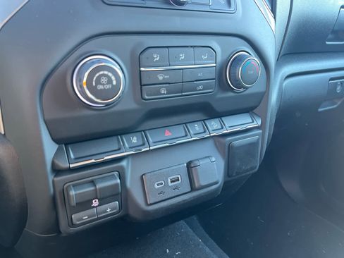 New 2026 Chevrolet Silverado 2500 Custom w/ Z71 Off-Road Package image 24