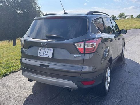 Used 2018 Ford Escape SE FWD image 34