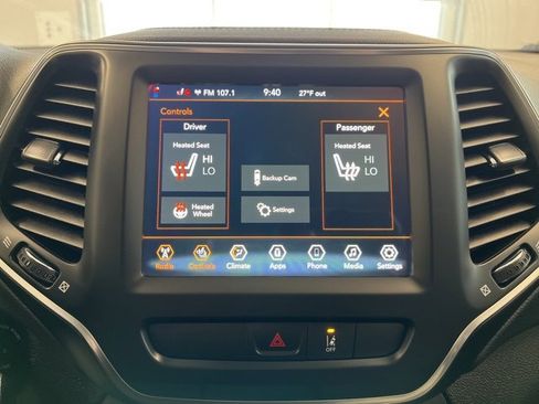 Used 2022 Jeep Cherokee Latitude image 22