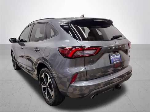 Used 2023 Ford Escape ST-Line Select w/ Tech Pack #2 image 12