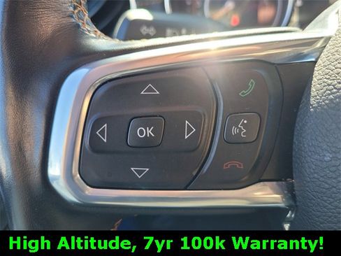 Certified 2022 Jeep Gladiator Overland image 31