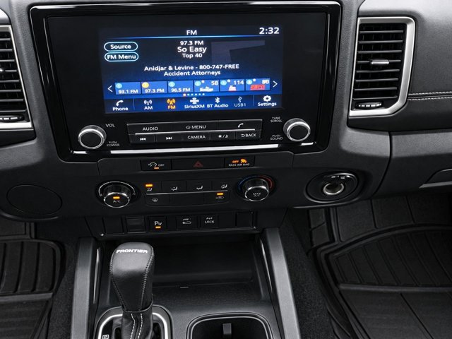 Used 2024 Nissan Frontier SV w/ Technology Package RWD image 19