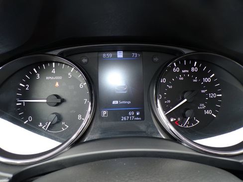 Used 2022 Nissan Rogue Sport SL w/ Premium Package AWD/4WD image 24