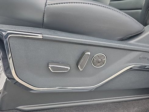 New 2025 Ford F150 Platinum w/ Equipment Group 702A High image 25