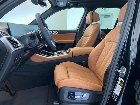 New 2026 BMW X5 xDrive40i w/ Climate Comfort Package image 4