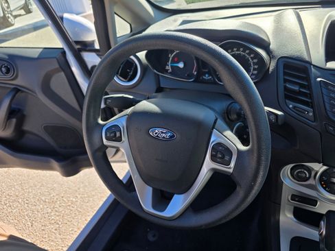 Used 2019 Ford Fiesta SE w/ Cold Weather Package FWD image 8