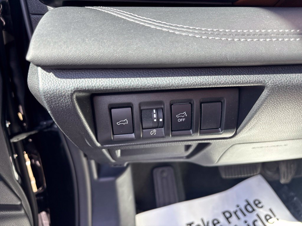 Certified 2023 Subaru Outback Touring AWD/4WD image 21