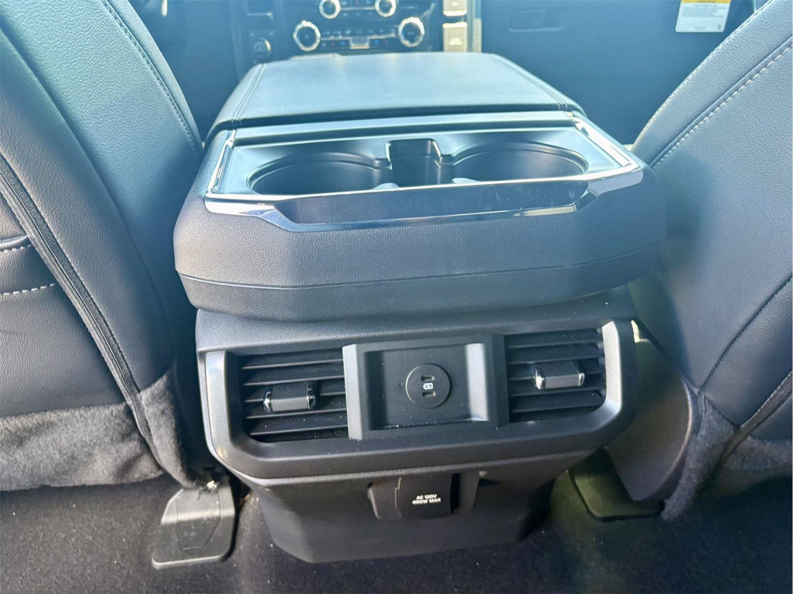 Used 2025 Ford F150 Lariat w/ Equipment Group 501A Mid AWD/4WD image 11