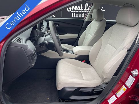 Certified 2025 Honda Accord LX image 9