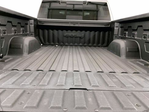 Used 2022 GMC Sierra 1500 AT4 w/ AT4 Preferred Package image 33