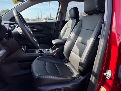 Used 2023 GMC Terrain SLT w/ Tech Package AWD/4WD image 17