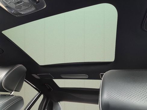 Used 2024 Genesis G90 3.5T image 36