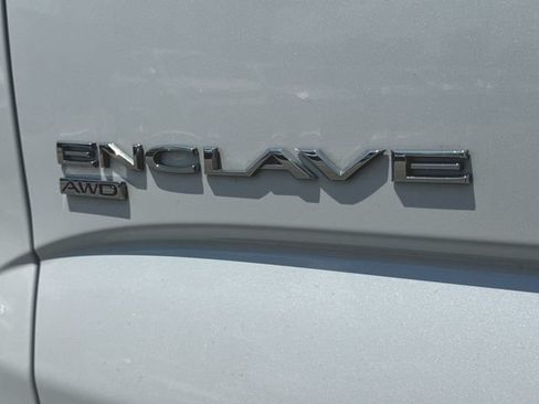 Used 2020 Buick Enclave Avenir w/ Avenir Technology Package AWD/4WD image 33