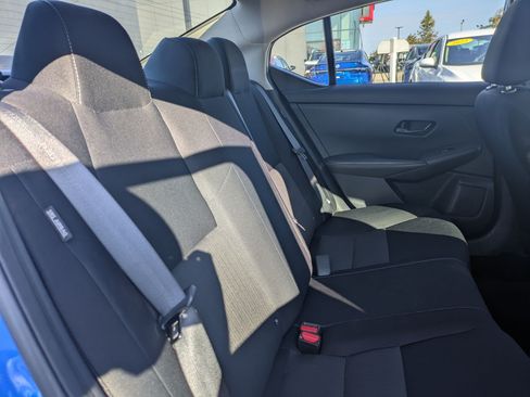 Certified 2025 Nissan Sentra SV FWD image 36