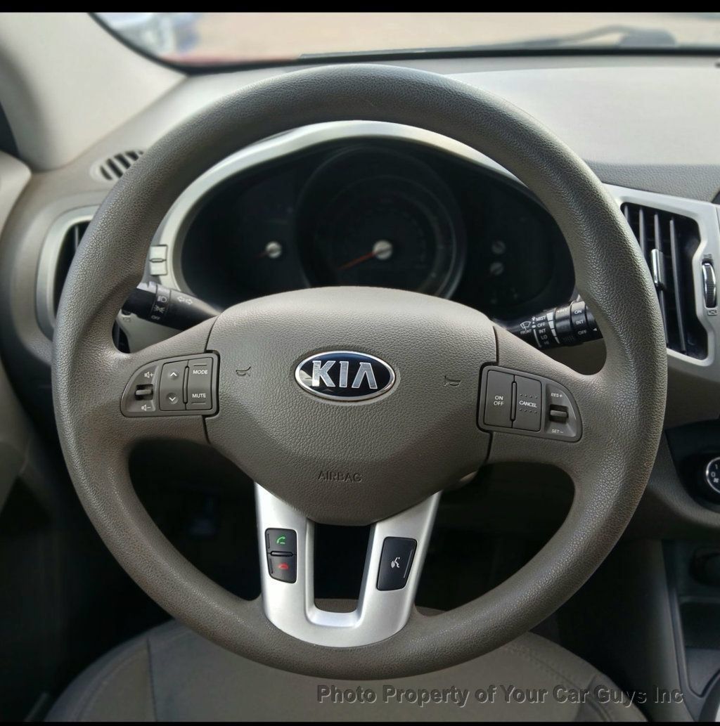 Used 2013 Kia Sportage LX w/ Convenience Pkg FWD image 19
